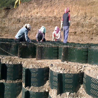 Stabilize Gravel with Geocell 330mm-1000mm Welding Distance and Textured Surface