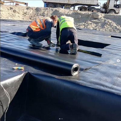 CE Standard 0.5mm 1mm Smooth HDPE Pond Liner for Aquaculture in Indonesia Raw Material