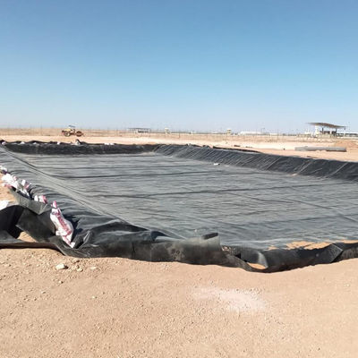 0.75Mm 2m-8m Width HDPE Geomembrane for Geomembrane Water Liners 1.0mm Thickness