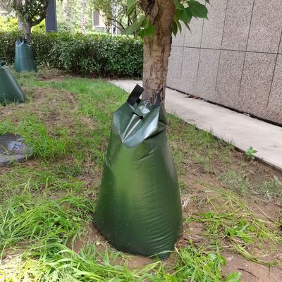 15-25 Gallon Slow Release Plastic Tree Watering Bag for Effective Watering Irrigation